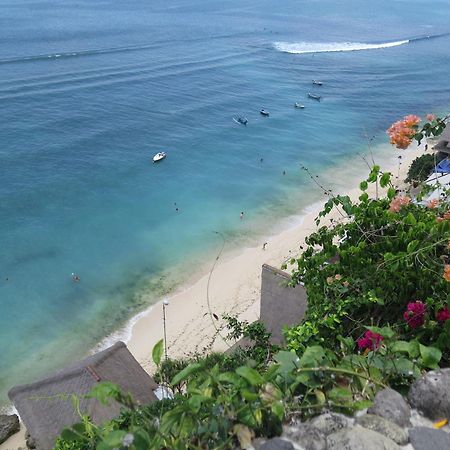 Coral Sands & Coral Sea At Bingin อูลูวาตู ภายนอก รูปภาพ